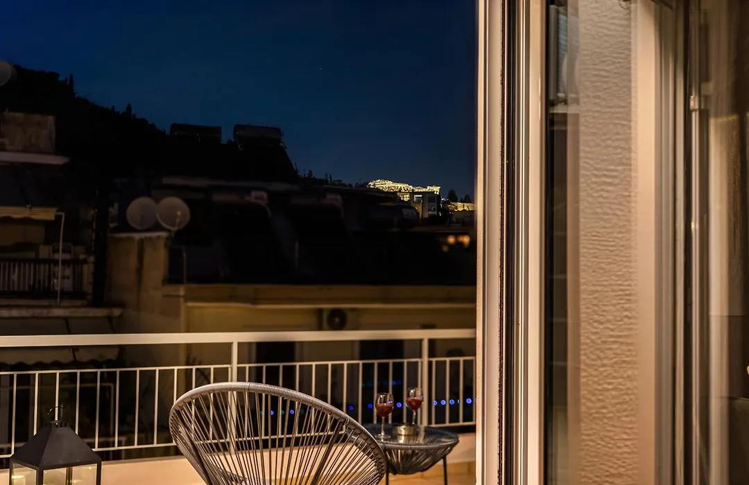 Penthouse In Koukaki With Acropolis View-1